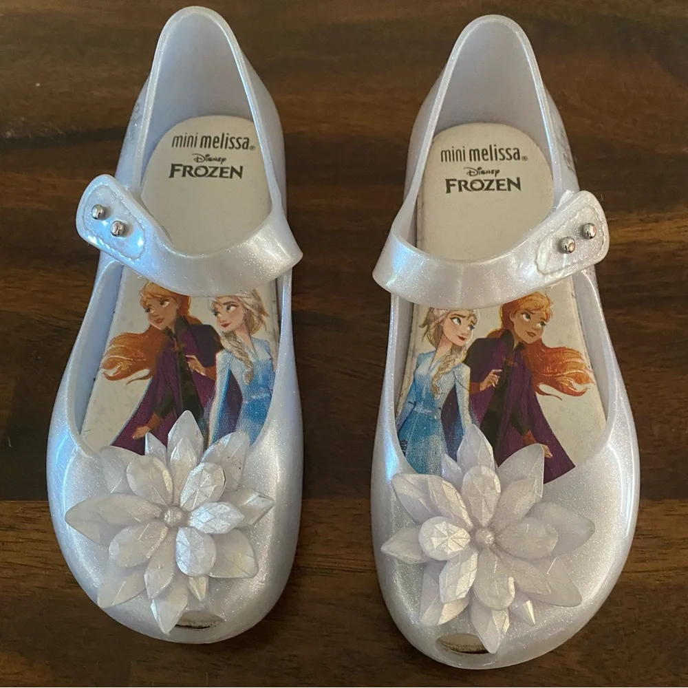 Mini Melissa Kids Frozen Elsa & Anna Shimmery White Mary Jane Shoes